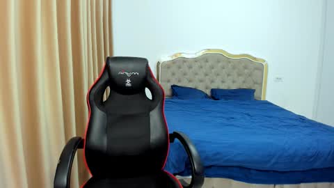  Javi  online show from 12.13.25