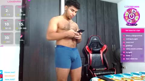 Snapshot of javier_hot27_ chatting on 05.28.26 Javier Herrera online show from 05.28.26