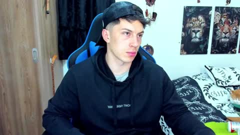 Snapshot of javiersexymann chatting on 12.04.24 Javier online show from 12.04.24