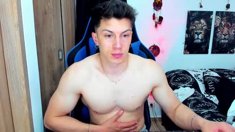 Snapshot of javiersexymann chatting on 01.23.25 Javier online show from 01.23.25