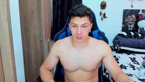 Snapshot of javiersexymann chatting on 02.12.25 Javier online show from 02.12.25