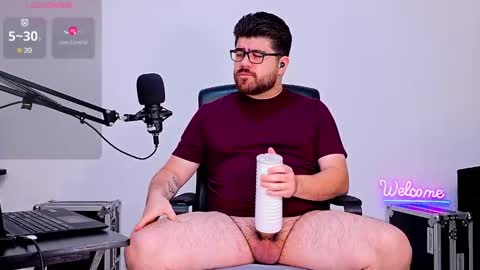 Jax Luna online show from 01.01.25