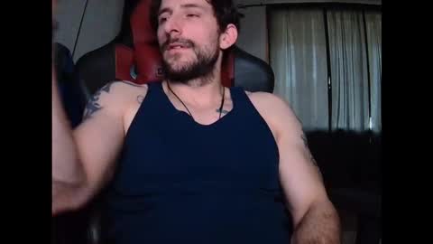 Snapshot of jaxjohnson12 chatting on 11.25.25 jaxjohnson12 online show from 11.25.25