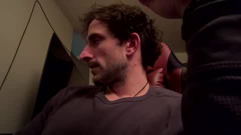 Snapshot of jaxjohnson12 chatting on 12.16.25 jaxjohnson12 online show from 12.16.25