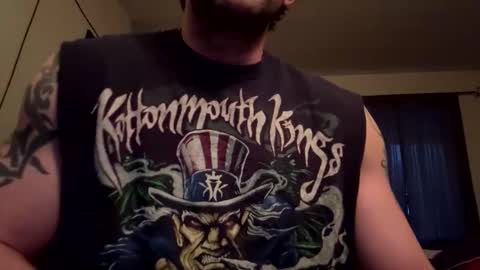 Snapshot of jaxjohnson12 chatting on 12.17.25 jaxjohnson12 online show from 12.17.25