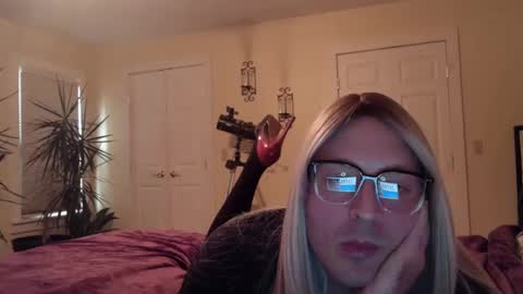 Snapshot of jay3517 chatting on 11.03.25 jay3517 online show from 11.03.25