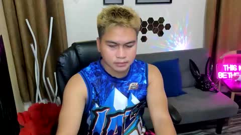 Snapshot of jay_hotcummer chatting on 10.04.25 JL online show from 10.04.25