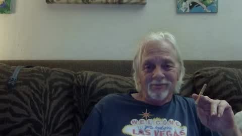 Snapshot of jay_jay1475 chatting on 02.08.25 jay-jay1475 online show from 02.08.25