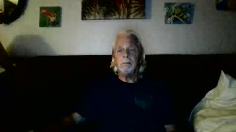 Snapshot of jay_jay1475 chatting on 10.16.25 jay-jay1475 online show from 10.16.25