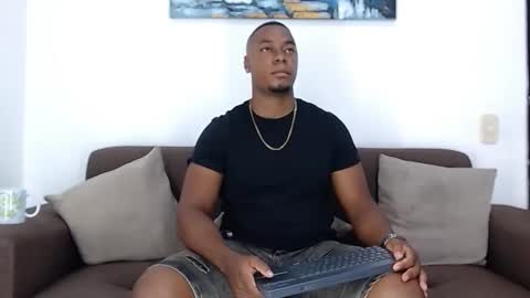 Snapshot of jay_smit chatting on 12.03.24 jay smit online show from 12.03.24