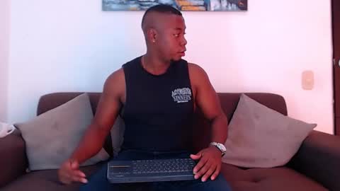 Snapshot of jay_smit chatting on 12.28.24 jay smit online show from 12.28.24