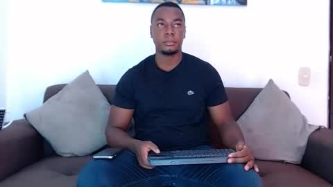 Snapshot of jay_smit chatting on 03.08.25 jay smit online show from 03.08.25