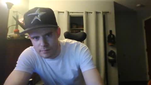 Snapshot of jaybrik92 chatting on 06.15.26 Jlio Delgauto online show from 06.15.26