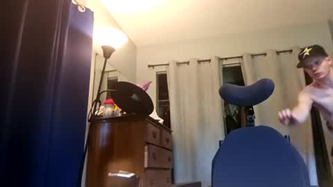 Snapshot of jaybrik92 chatting on 06.26.26 Jlio Delgauto online show from 06.26.26