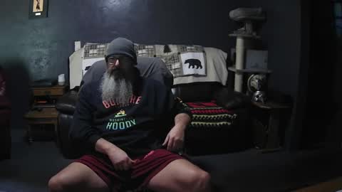 Grand Zaddy or Jay its casual online show from 09.11.25