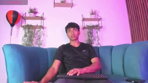 jaycobblack1 online show from 11.04.25