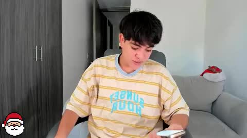 jaythomax online show from 12.21.25