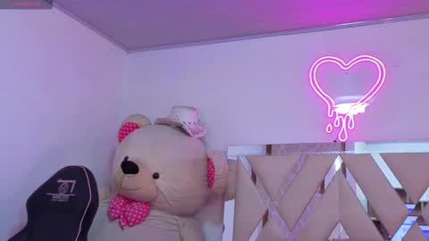 Jazmin  online show from 12.03.25