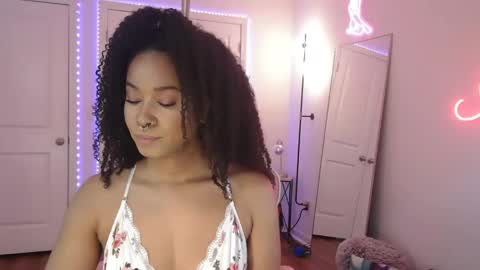 Jazmine Fox online show from 02.16.26