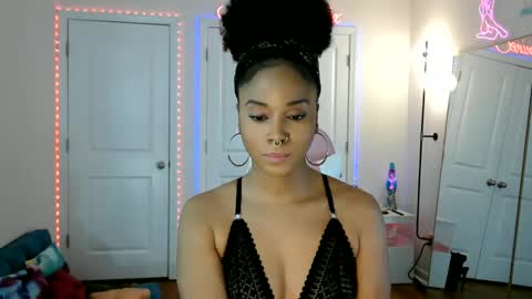 Jazmine Fox online show from 05.23.26
