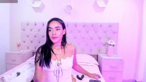 Jazminrusso  online show from 04.03.26