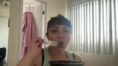 jazzy_lux online show from 05.18.26