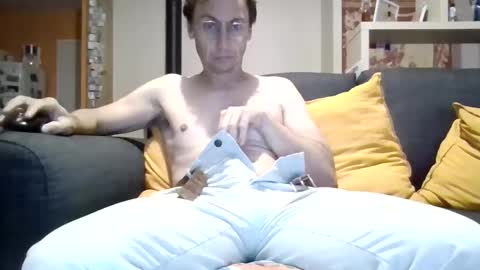 Snapshot of jbcascadess chatting on 11.14.25 jbcascadess online show from 11.14.25