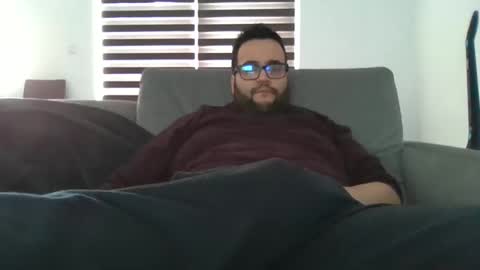 Josbon23 online show from 02.10.25