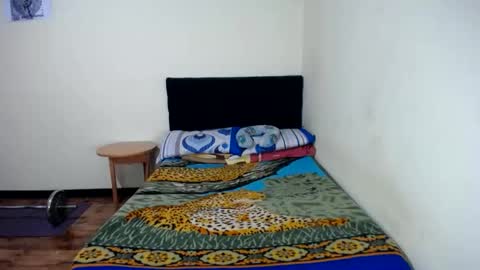 Snapshot of jboy_s chatting on 01.31.25 jboy_s online show from 01.31.25