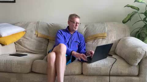 Jon online show from 10.11.25