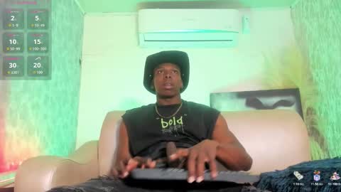 Snapshot of jd_thebaby chatting on 11.07.25 jd thebaby online show from 11.07.25