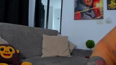 Snapshot of jean_lopez chatting on 12.10.24 Jean axelcrow Modelo Independiente online show from 12.10.24