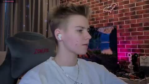Snapshot of jean_willson chatting on 06.16.26 Jean online show from 06.16.26