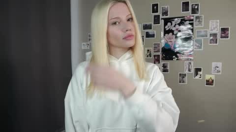 Jenny 3 online show from 04.20.26