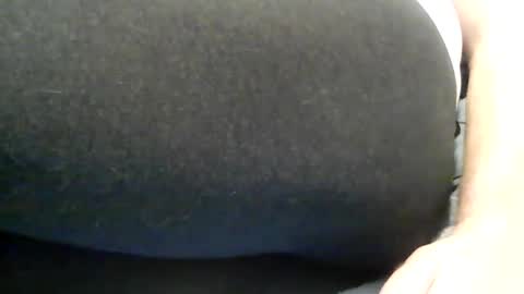 Snapshot of jeanlovesleggings chatting on 01.02.25 Jean online show from 01.02.25