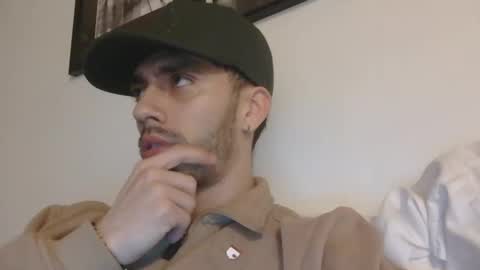 Snapshot of jeanpierbello7 chatting on 02.22.26 jean pier bello Silva online show from 02.22.26