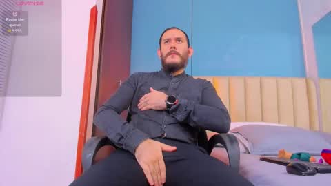 Jeanpiere online show from 12.21.25