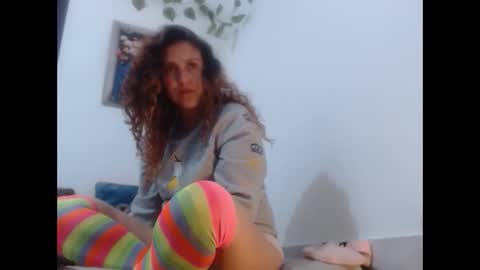 jeans_and_emma online show from 10.11.25