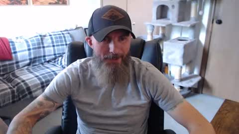 Snapshot of jeep_dude_79 chatting on 06.12.26 Jeep Dude online show from 06.12.26