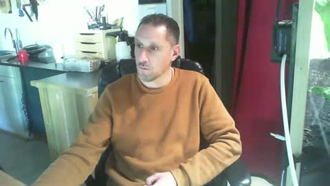 Snapshot of jef74700 chatting on 12.21.24 Jrme online show from 12.21.24
