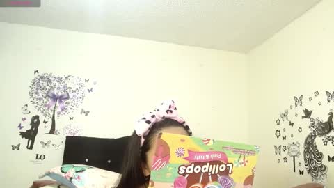 Snapshot of jeff_and_jade chatting on 09.12.25 jeff and jade online show from 09.12.25