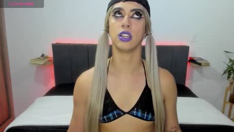  ashley   online show from 10.22.25