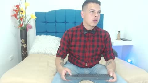 Snapshot of jeff_cooper chatting on 12.07.24 jeff_cooper online show from 12.07.24