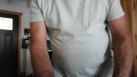 Snapshot of jeffbte315 chatting on 06.19.26 jeffbate online show from 06.19.26