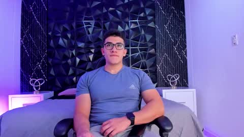 Snapshot of jeffdaltton chatting on 11.12.25 Jeff online show from 11.12.25