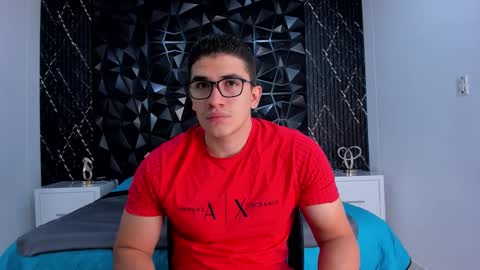 Snapshot of jeffdaltton chatting on 11.20.25 Jeff online show from 11.20.25