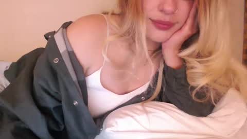 Snapshot of jei_sexysweet chatting on 01.21.25 jei online show from 01.21.25