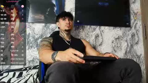 Snapshot of jeins_carter chatting on 07.20.26 JC online show from 07.20.26