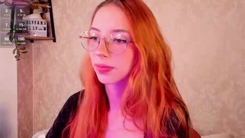 Snapshot of jelly_w5 chatting on 11.16.25 Jelly online show from 11.16.25