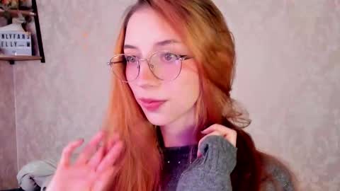 Snapshot of jelly_w5 chatting on 12.03.25 Jelly online show from 12.03.25